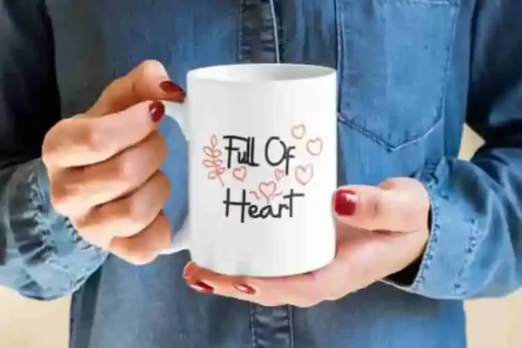 Green Aila Handwriting Font