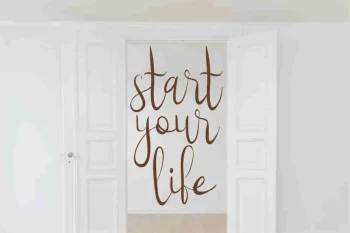 Hilliard Script Typeface Font