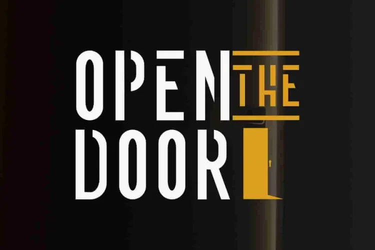 ONNIC Stencil Font with Four Style