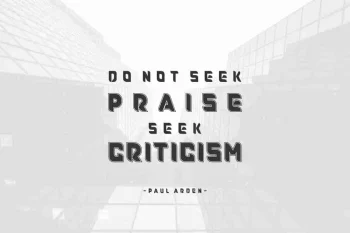 Roundfra Modern Display Font