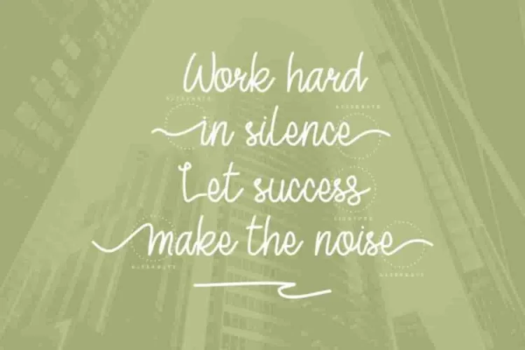 Moody Star Script Handwriting Font