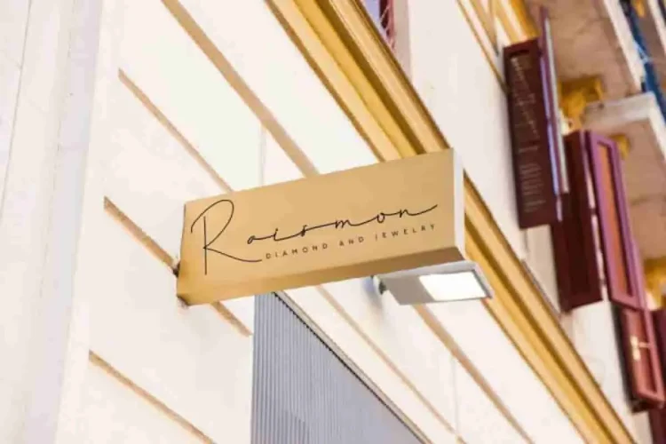 Bhalbino Handwriting Signature Font